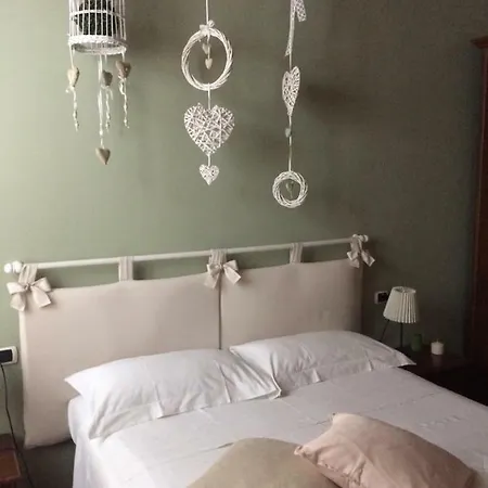 Le Canterine Bed & Breakfast *